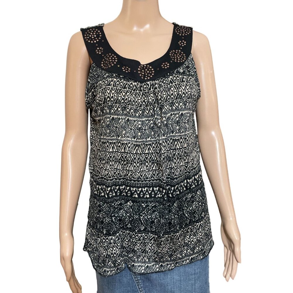 NWT DejaVu Top Size S